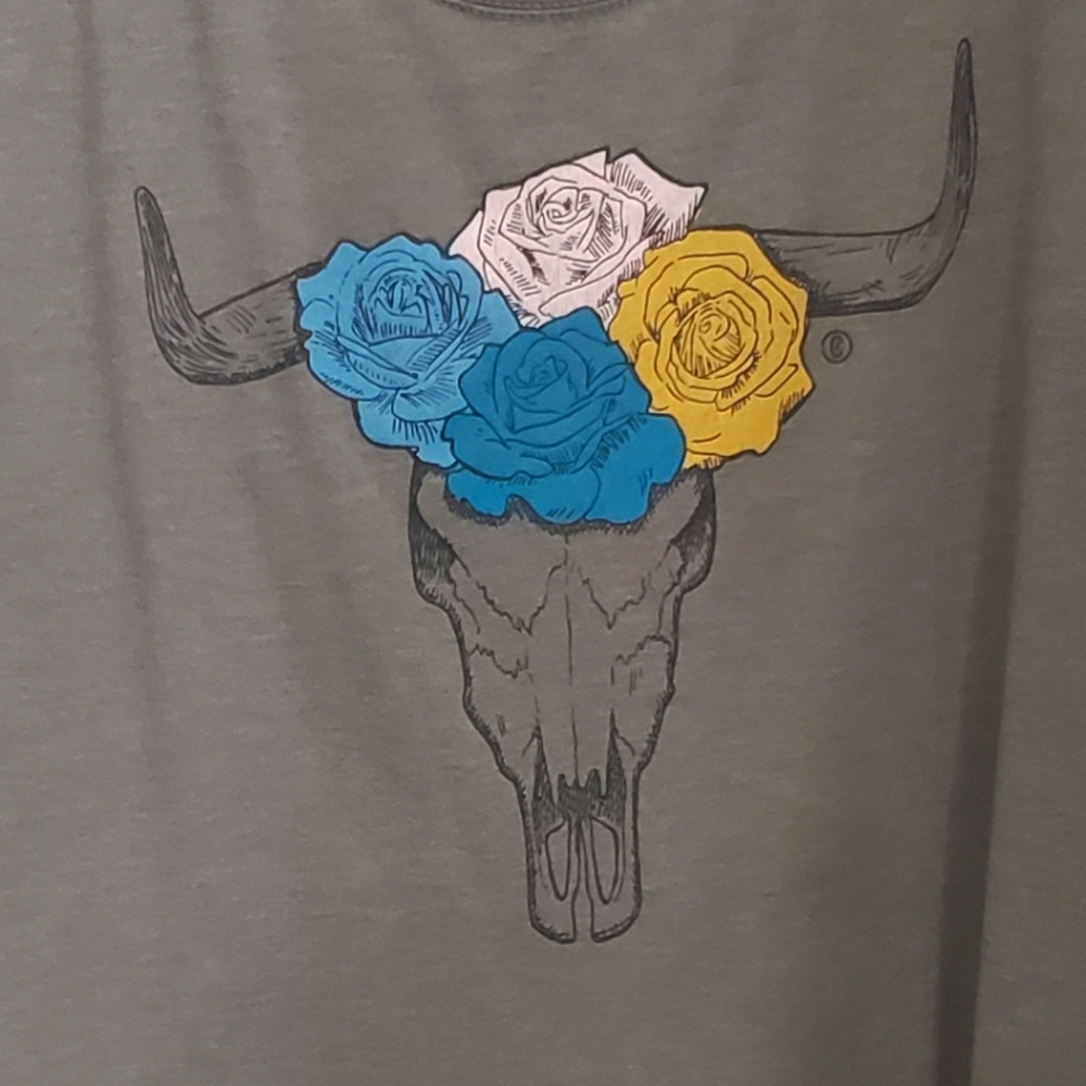 Bull Graphic Tee